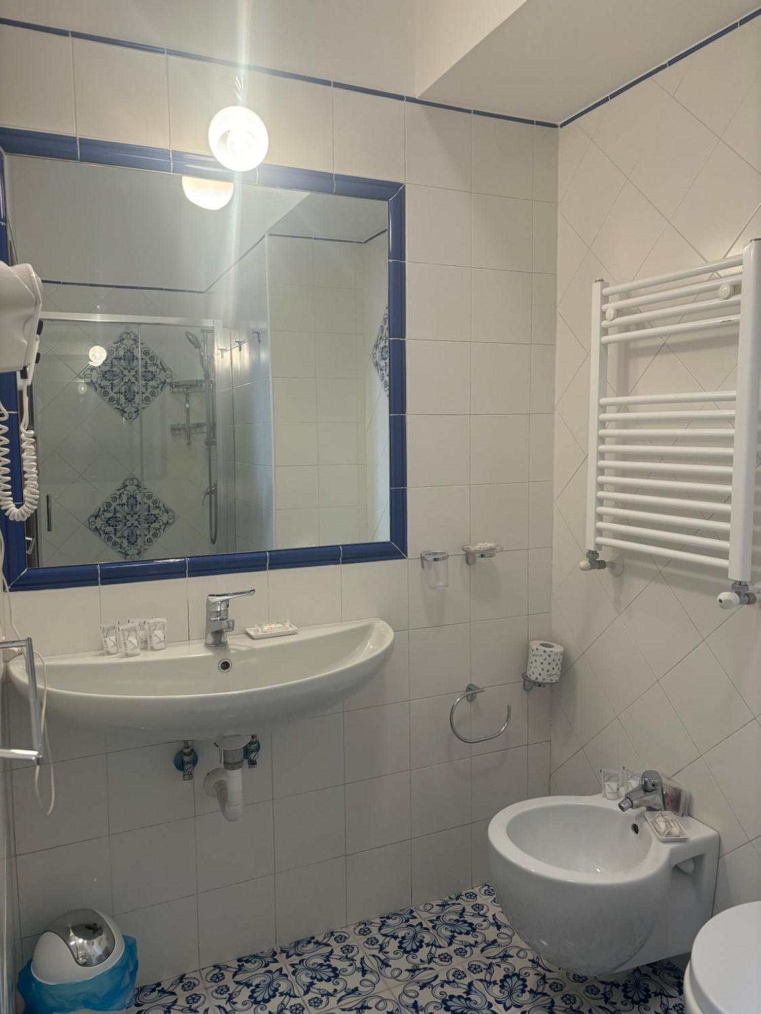 Folle Citta B&B Νάπολη Εξωτερικό φωτογραφία